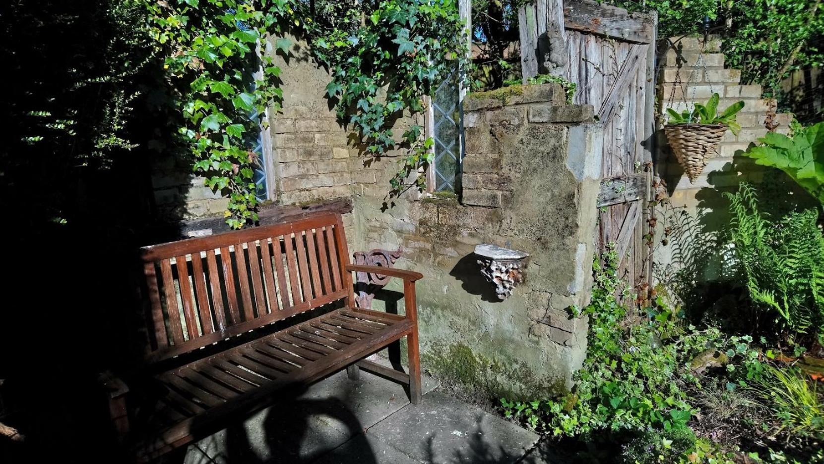 'Monktonmead Lodge' In Secluded Setting, With Private Indoor Pool. ライド エクステリア 写真